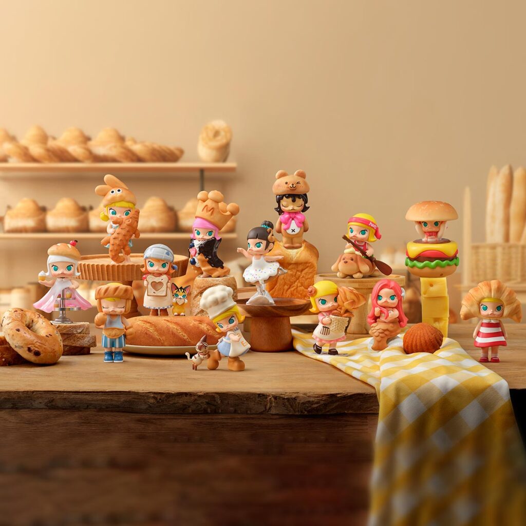MOLLY Carb-Lover Series Figures