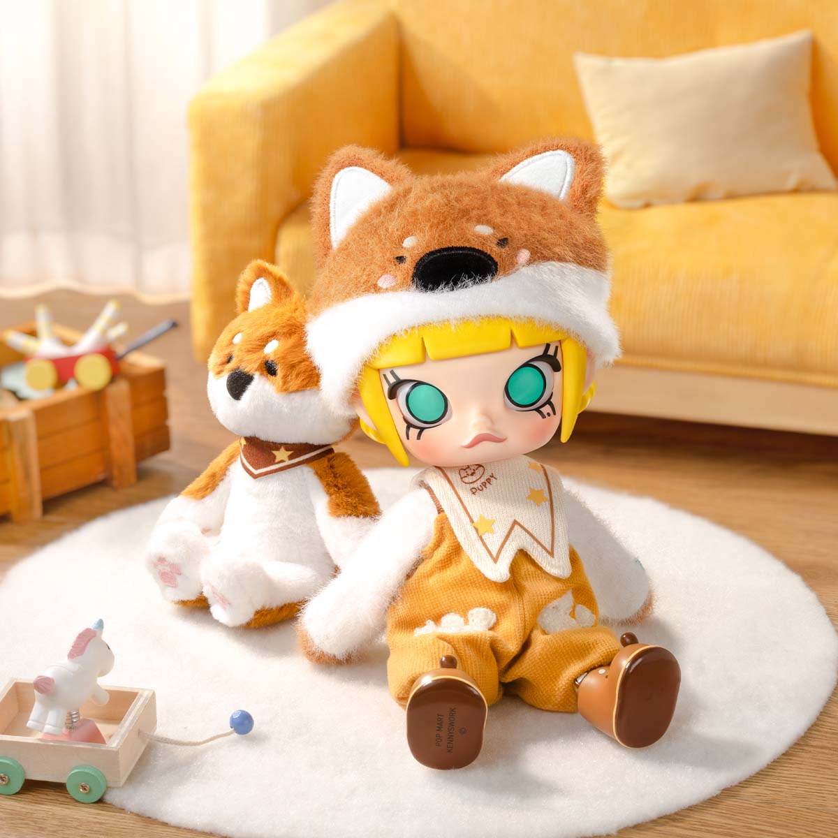 MOLLY Hugging 1/8 Action Figure